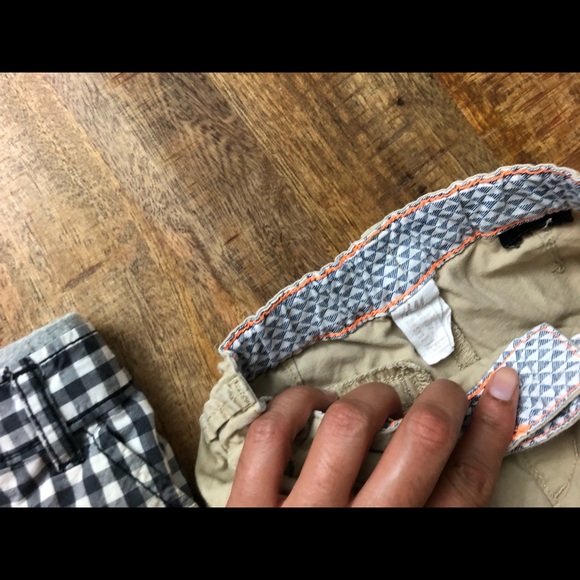Gap 18-24 months gap shorts - Picture 2 of 3